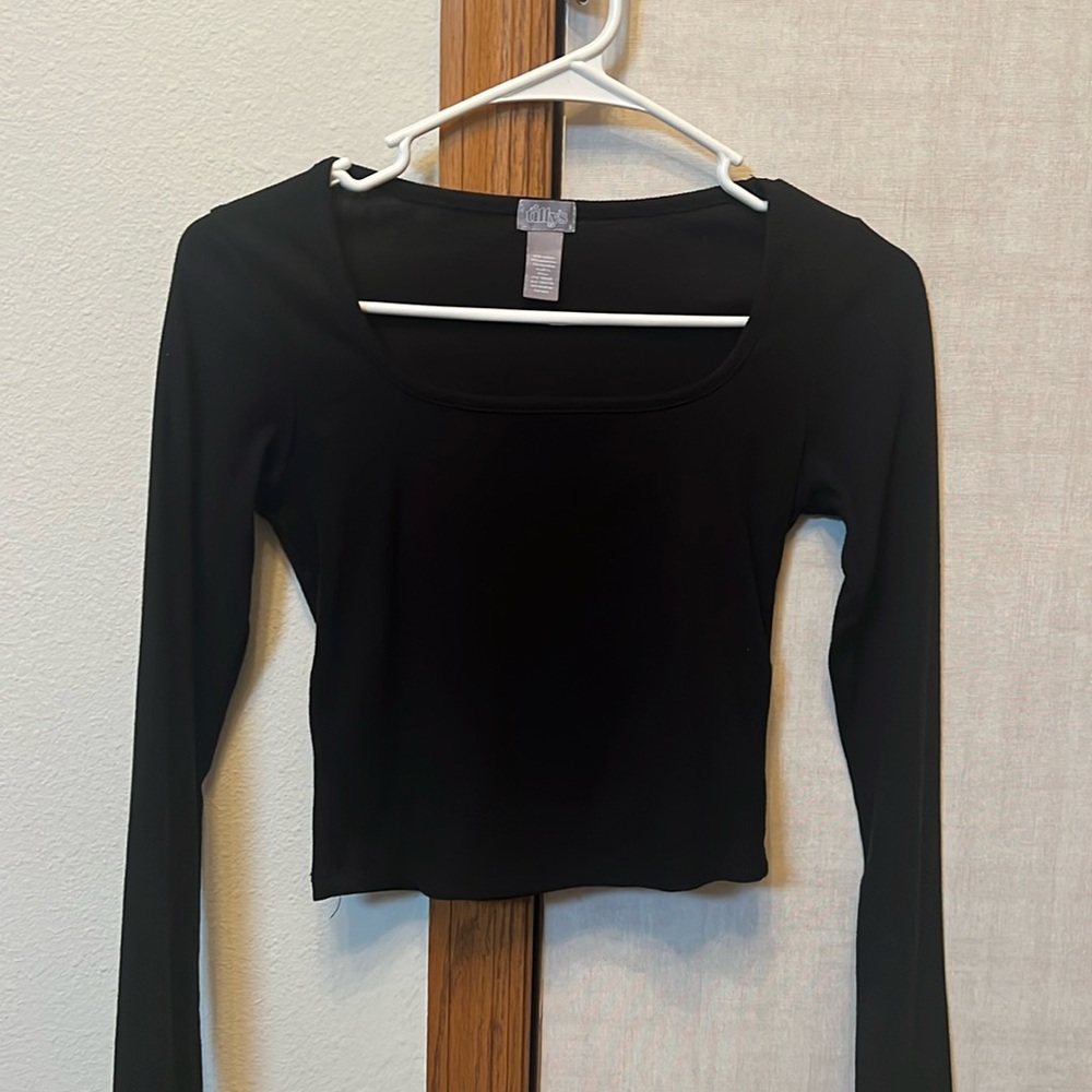TILLYS Square Neck Ribbed Cropped Long Sleeve Top - Black